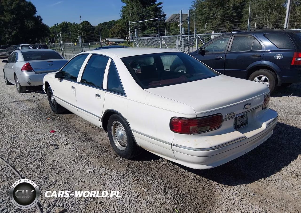 1993 Chevrolet Caprice Classic Ls VIN:1G1BN53E2PR105071 - 3