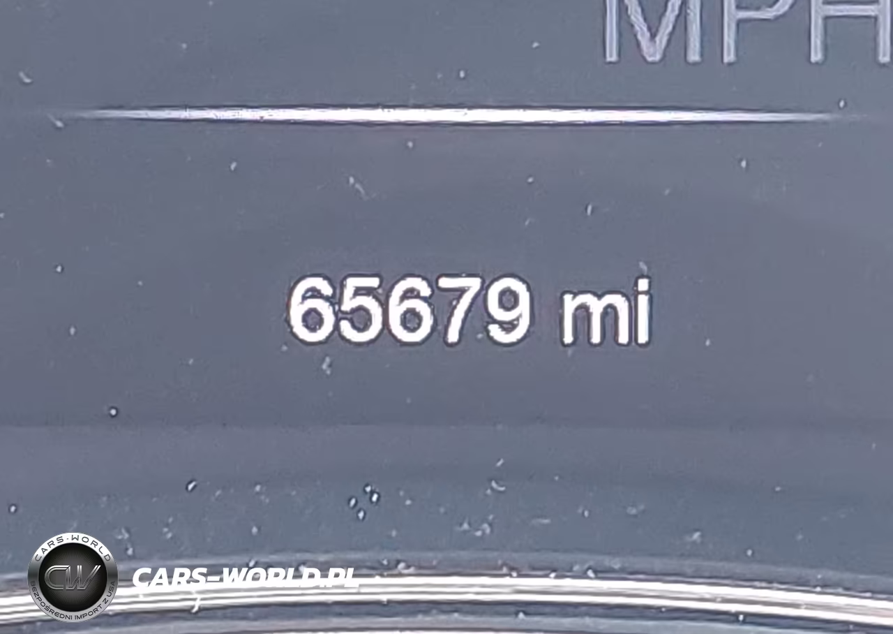 2019 Jeep Grand Cherokee Limited 4X4 VIN:1C4RJFBGXKC818175 - 16