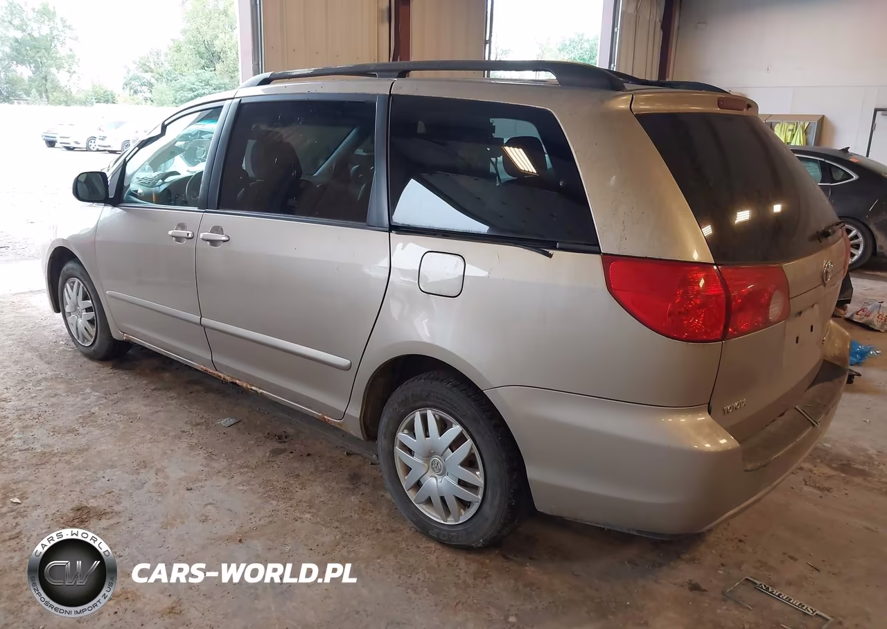 2007 Toyota Sienna Le VIN:5TDZK23CX7S078876 - 3