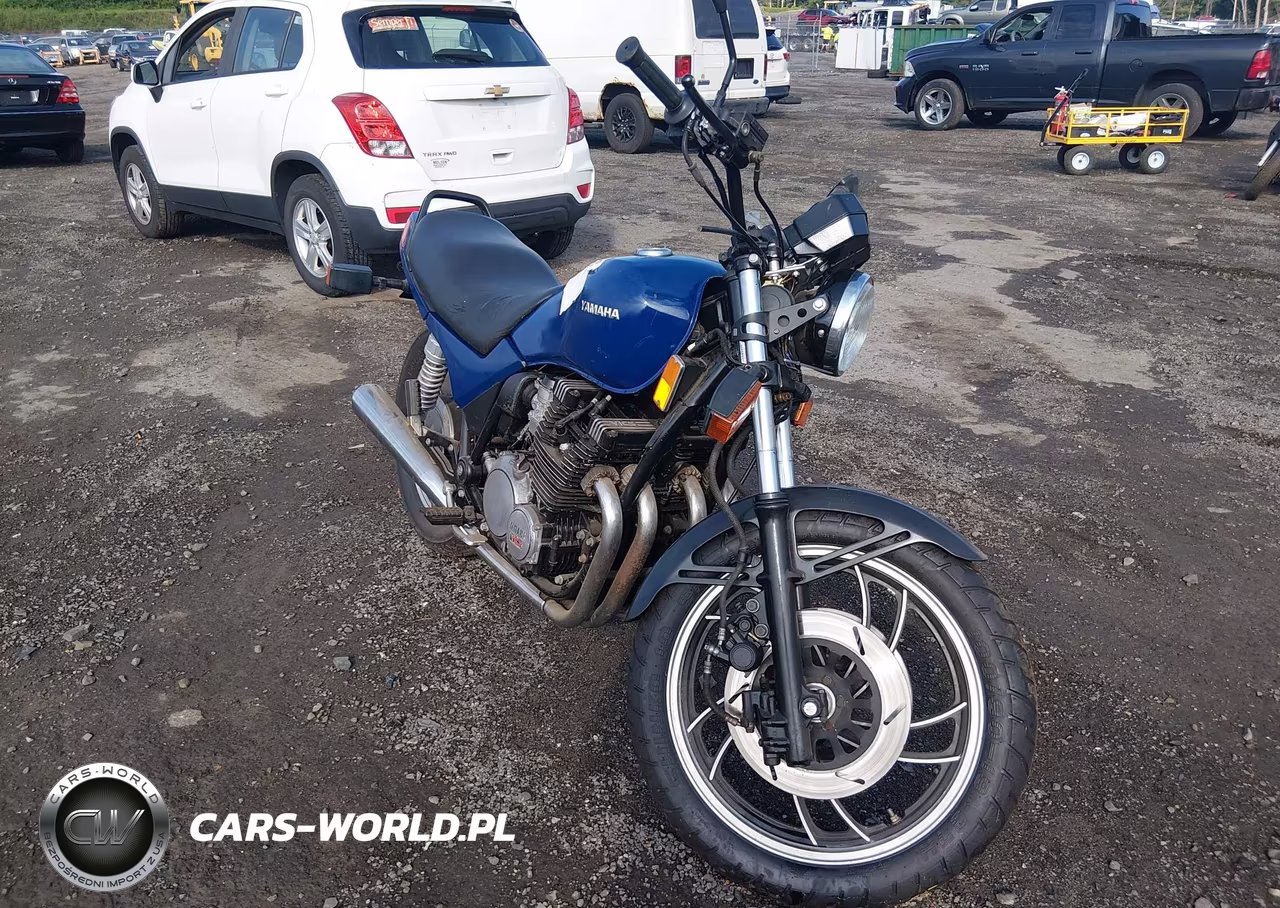 1982 Yamaha Xj750 R