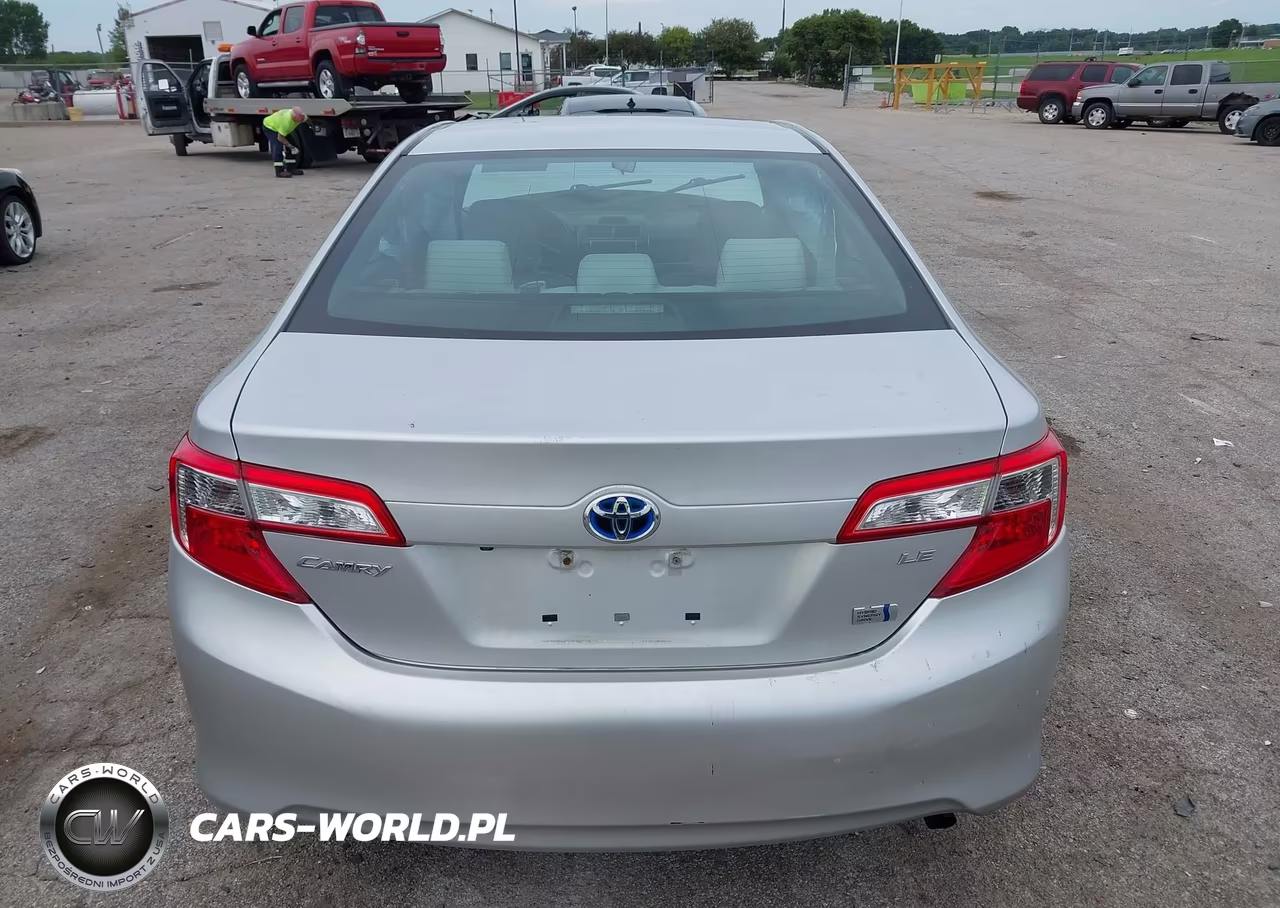 2014 Toyota Camry Hybrid Le VIN:4T1BD1FK7EU126198 - 17