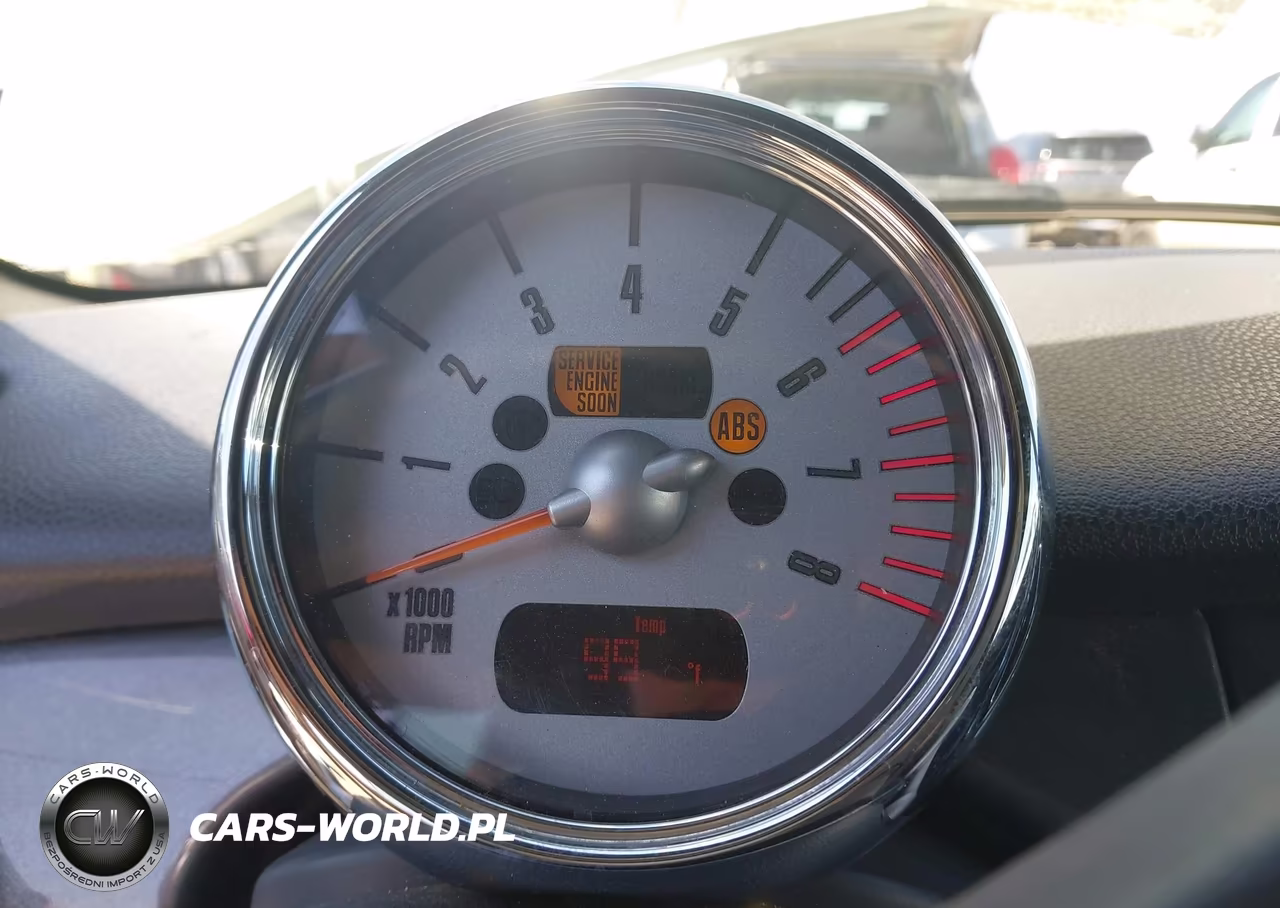 2006 Mini Cooper VIN:WMWRF33596TG14549 - 17