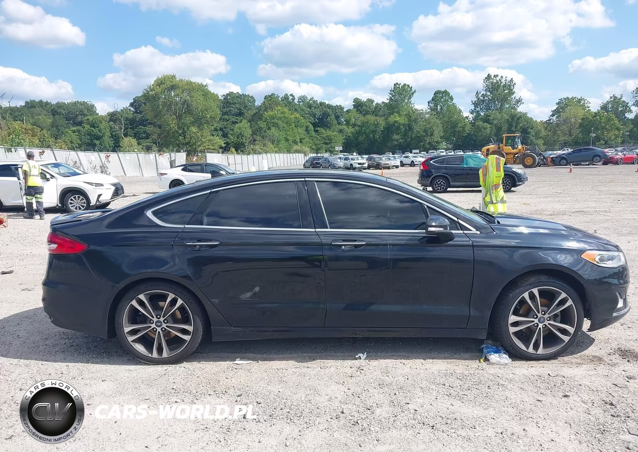 2019 Ford Fusion Titanium VIN:3FA6P0D98KR220638 - 12