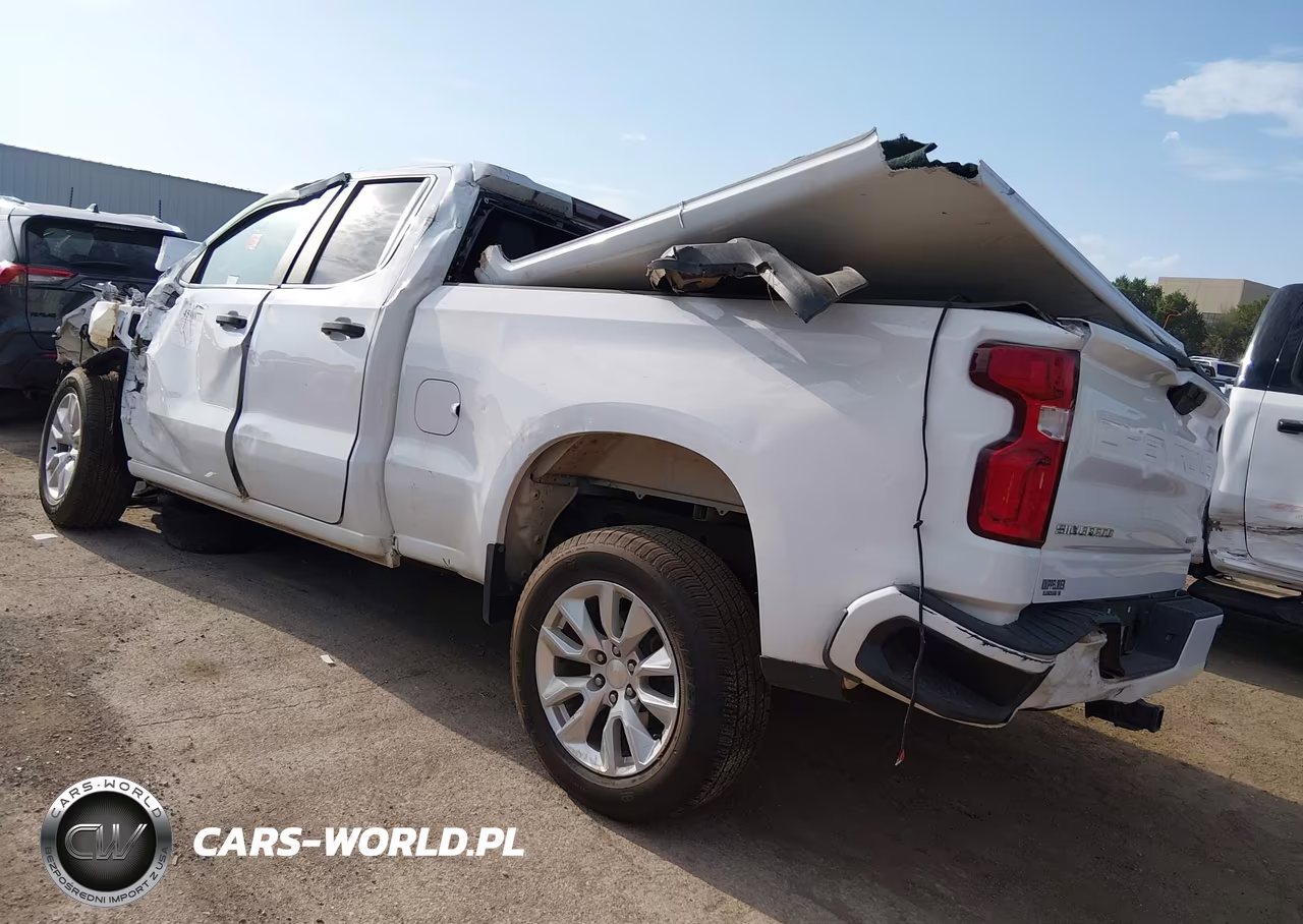 2021 Chevrolet Silverado 1500 VIN:1GCRWBEK7MZ315519 - 3