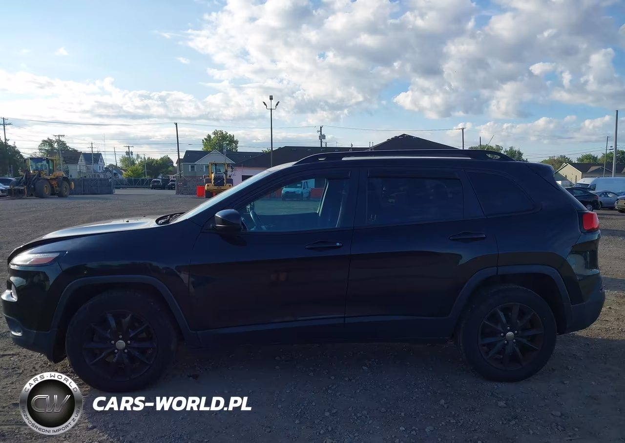 2014 Jeep Cherokee Altitude VIN:1C4PJMCS1EW290852 - 14