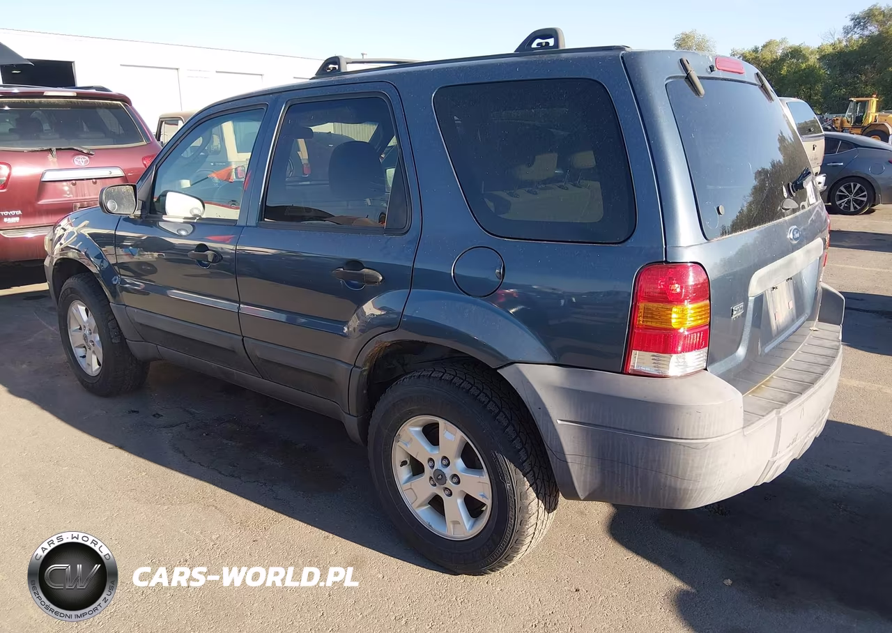 2005 Ford Escape Xlt VIN:1FMYU93145KD73310 - 3