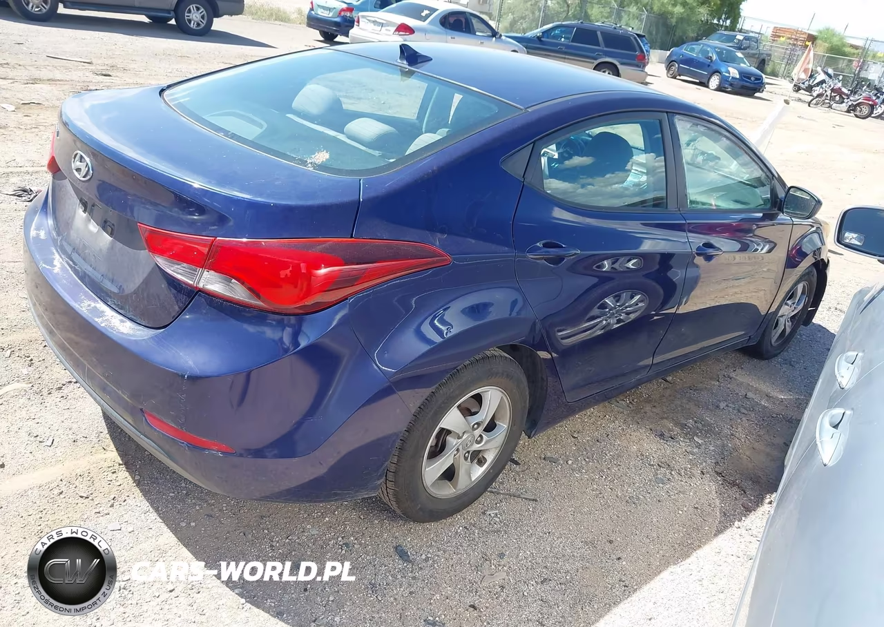 2014 Hyundai Elantra Se VIN:5NPDH4AE4EH528601 - 4