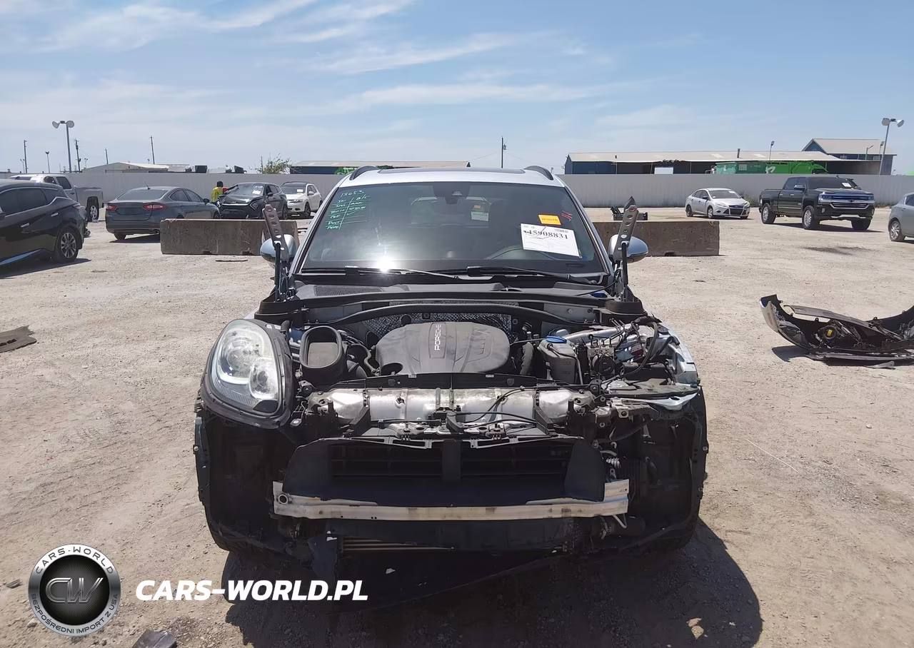 2018 Porsche Macan VIN:WP1AA2A51JLB13946 - 13