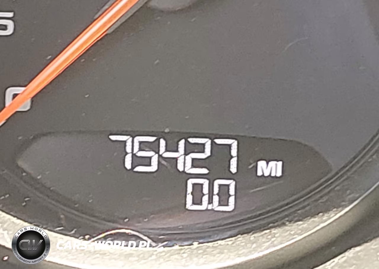 2018 Porsche Macan VIN:WP1AA2A51JLB13946 - 16