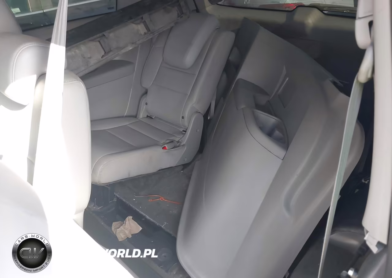 2014 Honda Odyssey Ex-L VIN:5FNRL5H64EB131137 - 22