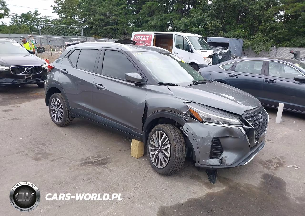 2023 Nissan Kicks Sv Xtronic Cvt