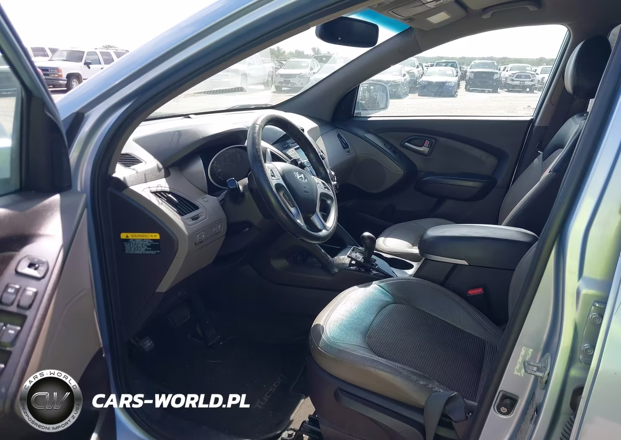 2012 Hyundai Tucson Gls VIN:KM8JU3AC3CU376400 - 12