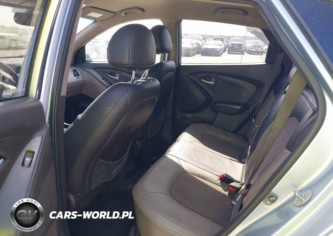 2012 Hyundai Tucson Gls VIN:KM8JU3AC3CU376400 - 13