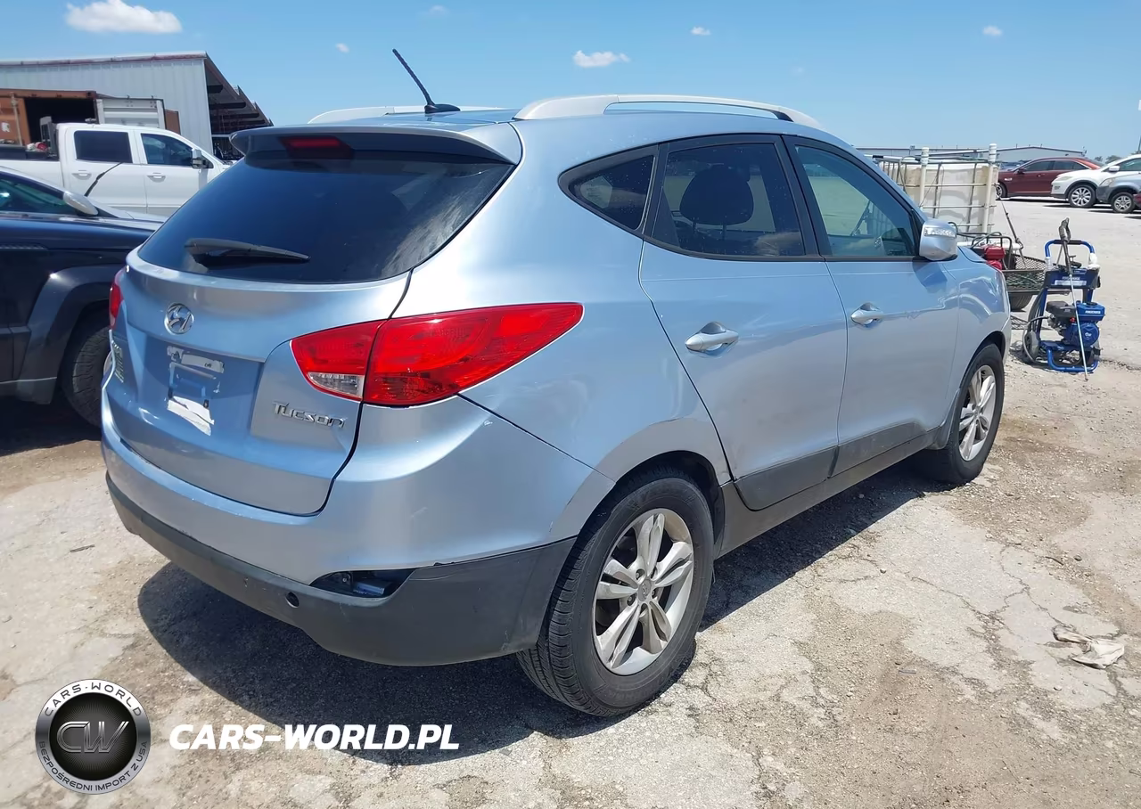 2012 Hyundai Tucson Gls VIN:KM8JU3AC3CU376400 - 4
