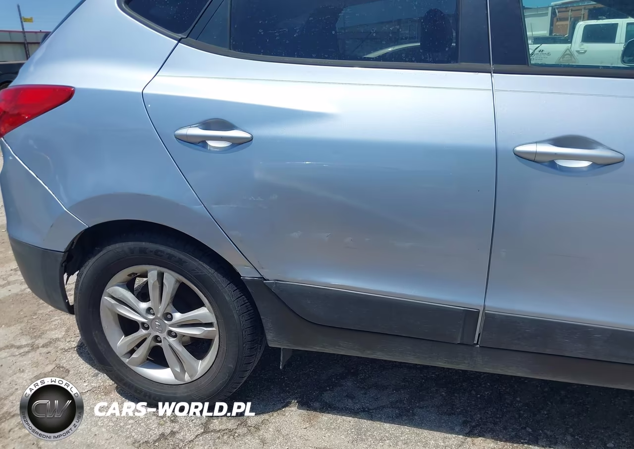 2012 Hyundai Tucson Gls VIN:KM8JU3AC3CU376400 - 6