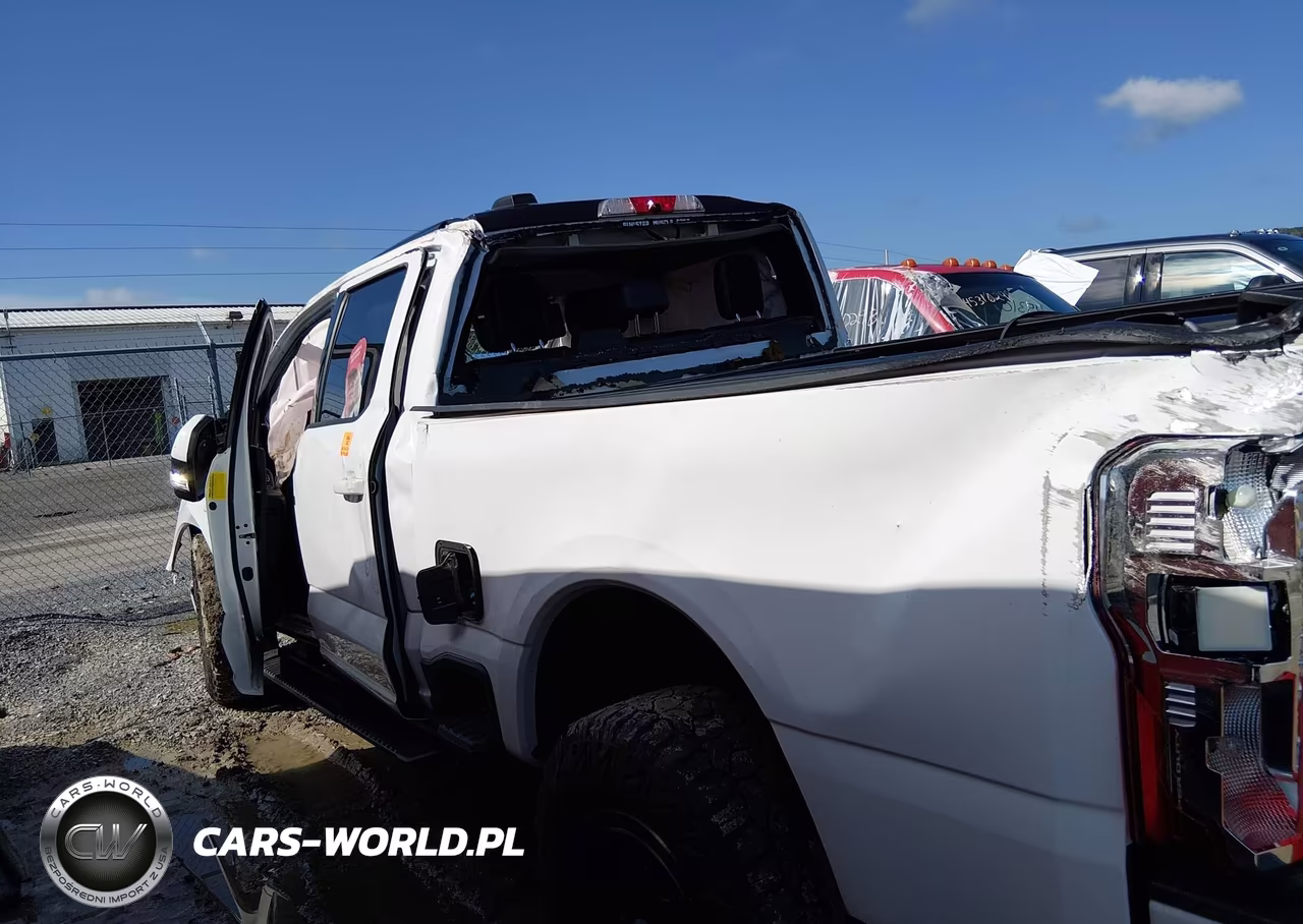 2023 Ford F-350 Lariat VIN:1FT8W3BM1PED17849 - 13