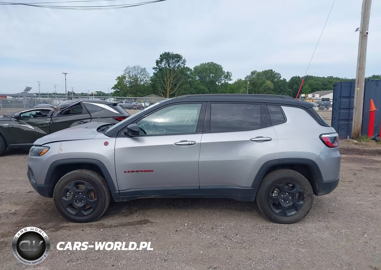2023 Jeep Compass Trailhawk 4X4 VIN:3C4NJDDN6PT522743 - 14