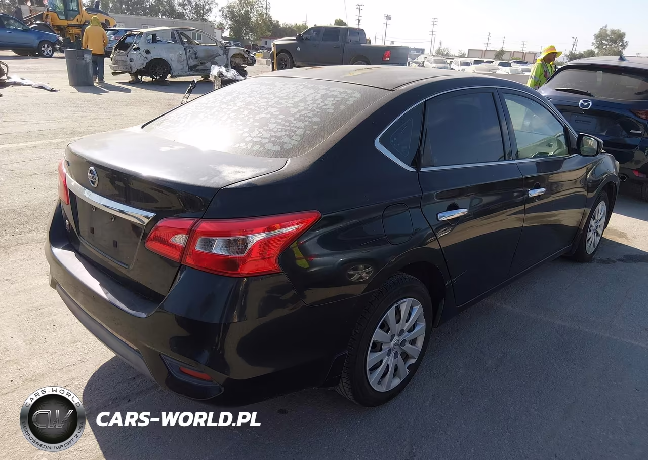 2016 Nissan Sentra S VIN:3N1AB7APXGY213530 - 4