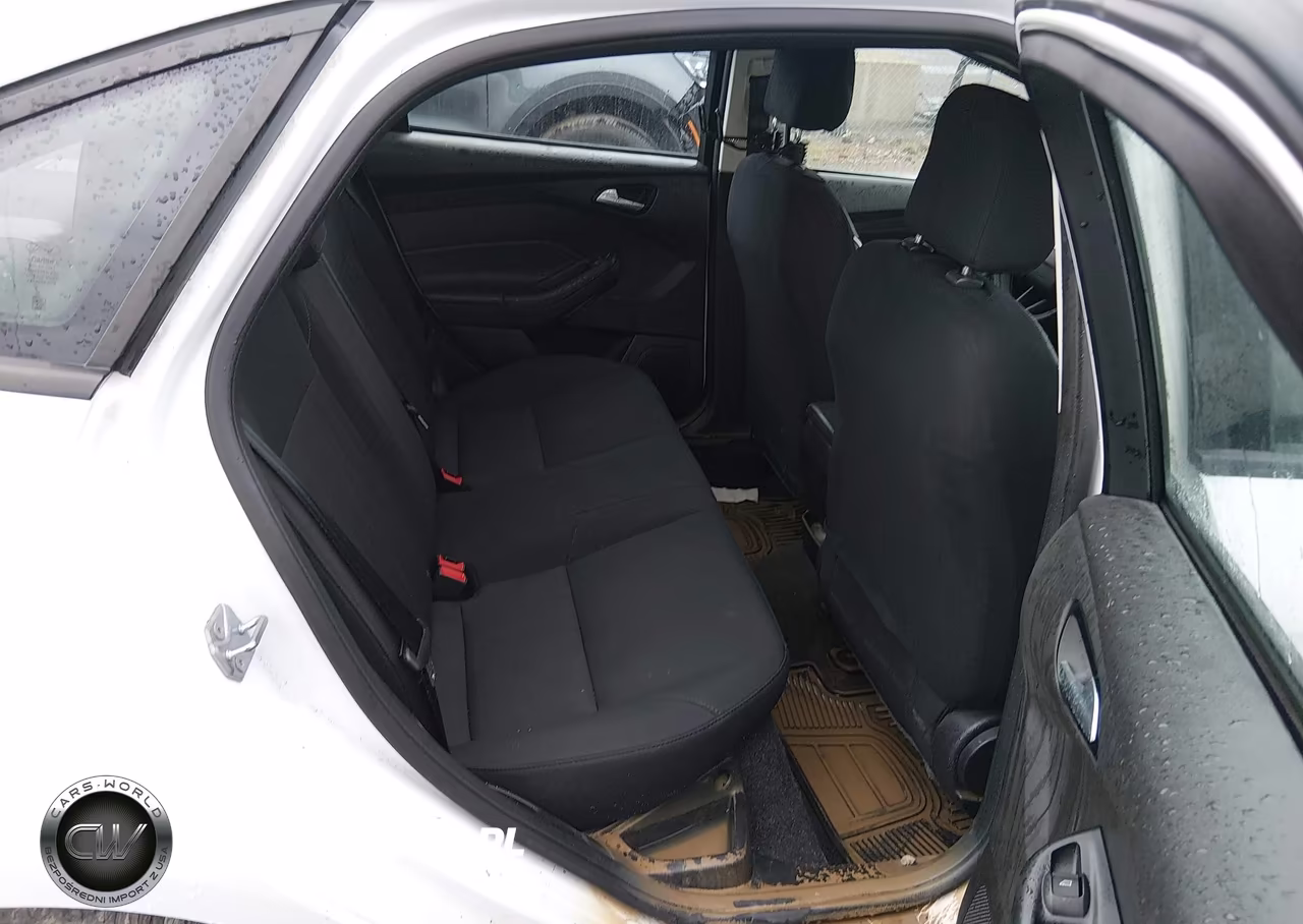 2016 Ford Focus Se VIN:1FADP3F2XGL312235 - 8