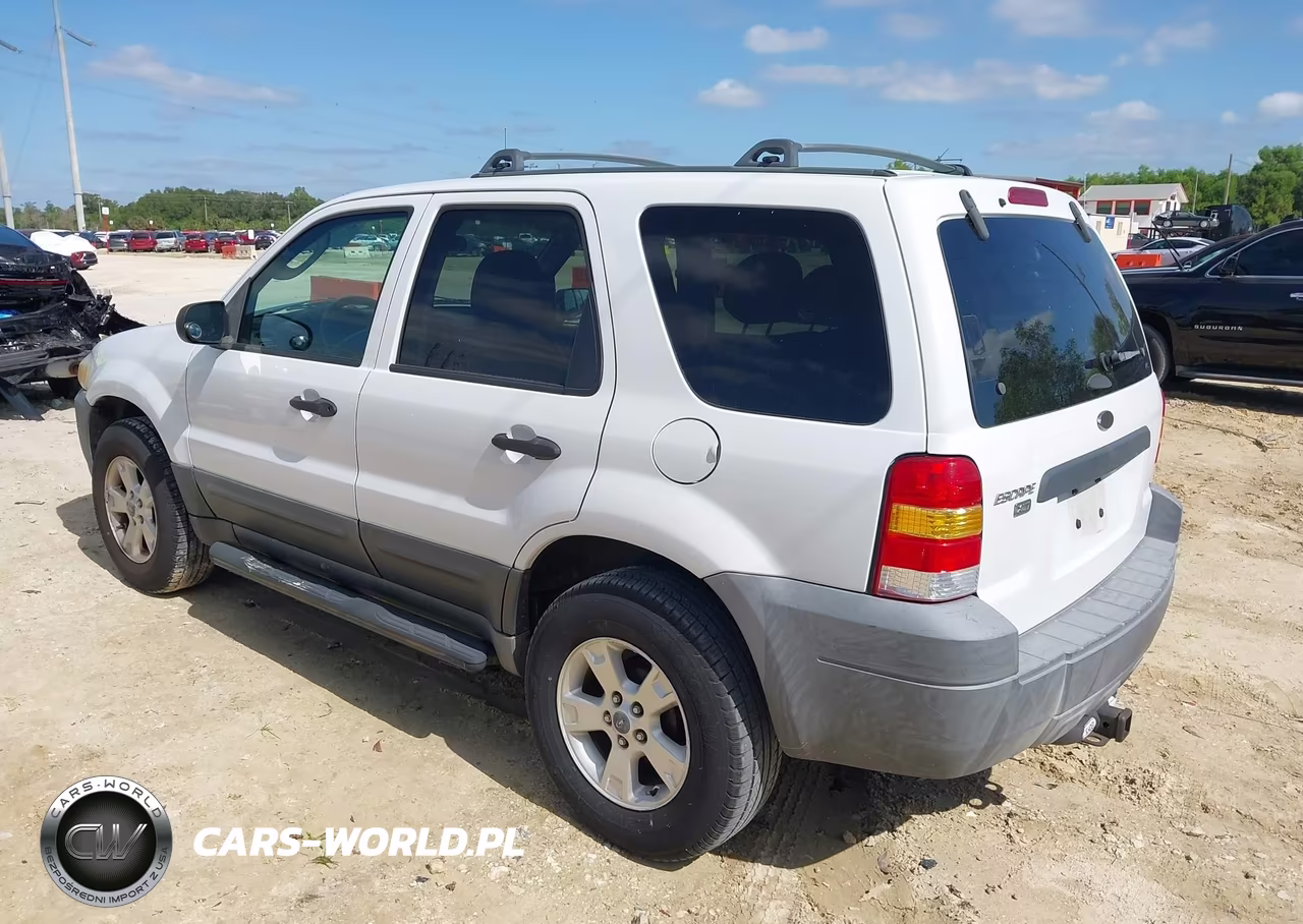 2005 Ford Escape Xlt VIN:1FMYU03165KA36780 - 3