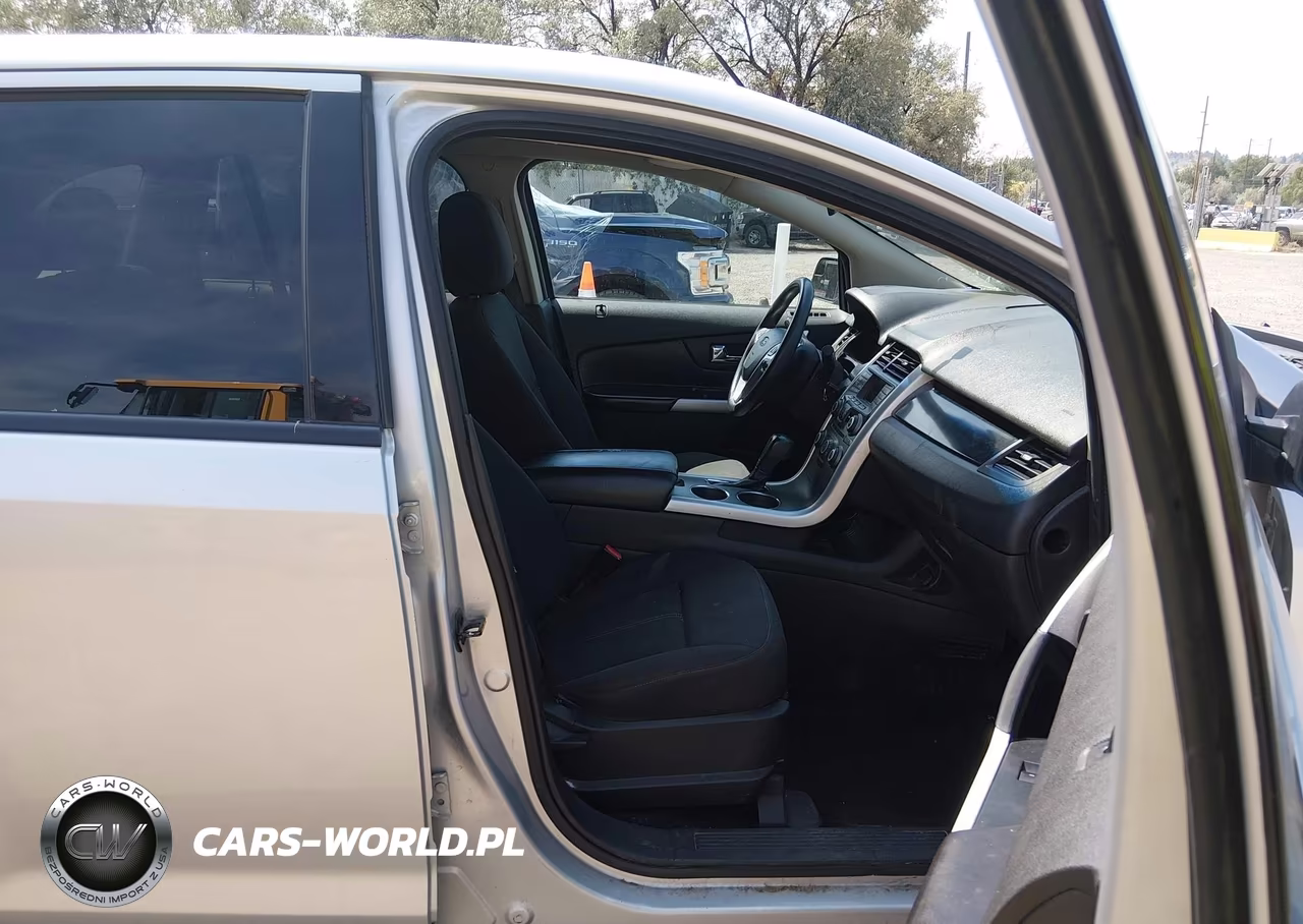 2013 Ford Edge Se VIN:2FMDK4GCXDBC30826 - 5