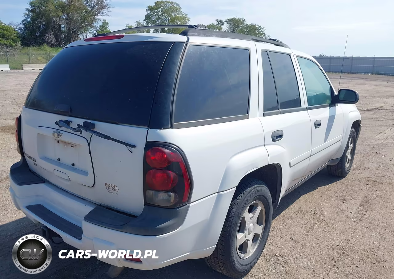 2006 Chevrolet Trailblazer Ls VIN:1GNDT13S262209143 - 15