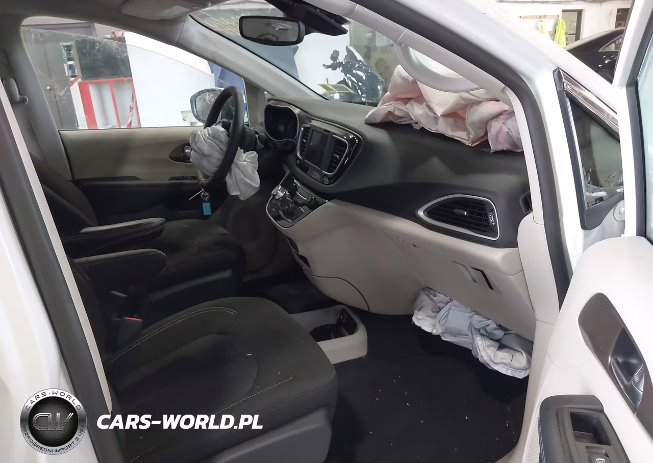 2023 Chrysler Voyager Lx VIN:2C4RC1CG1PR578508 - 5