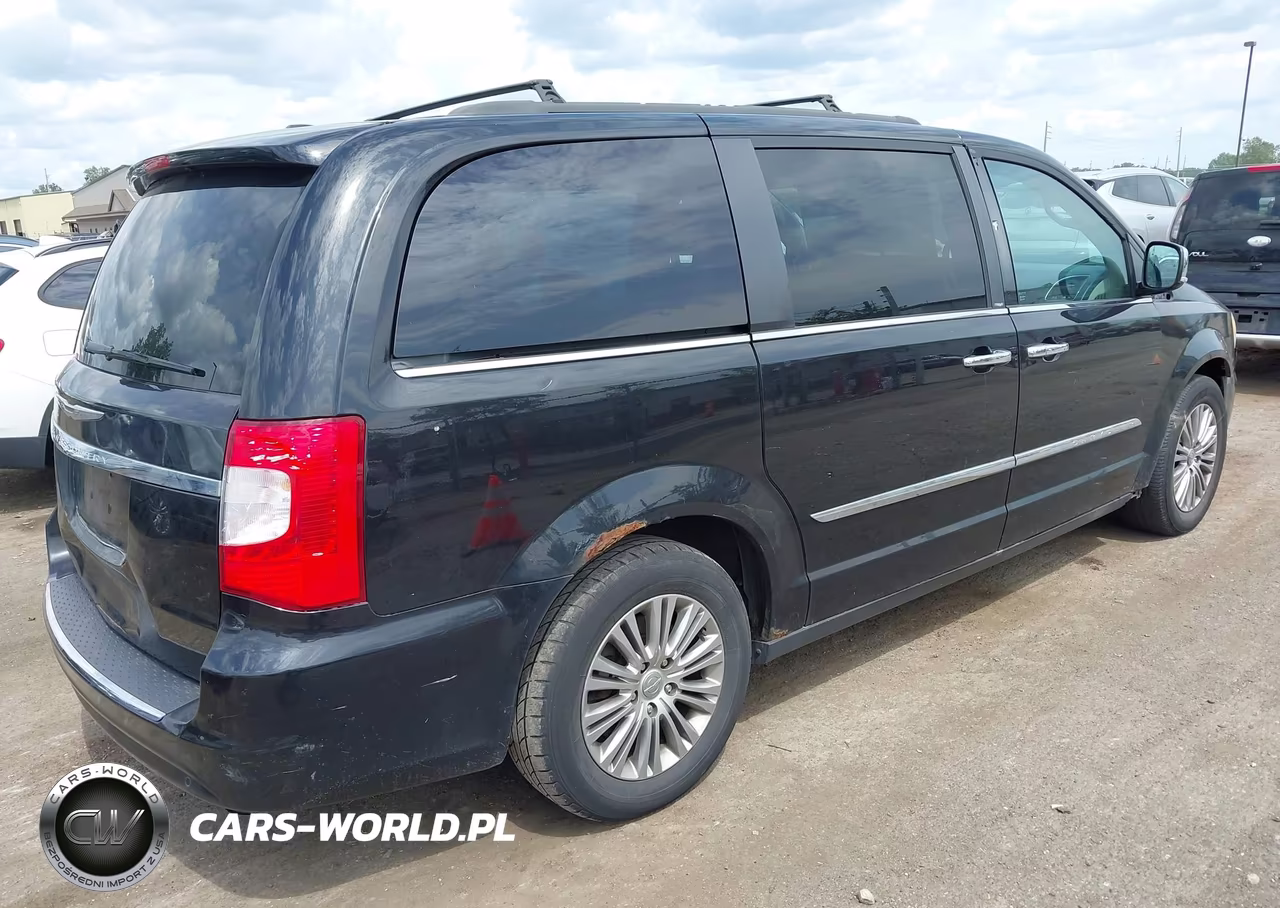 2013 Chrysler Town & Country Touring-L VIN:2C4RC1CGXDR806422 - 4