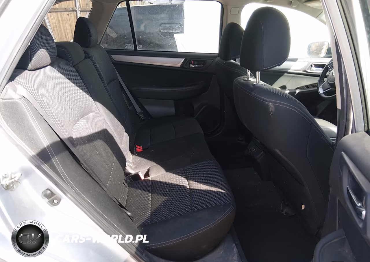 2019 Subaru Outback 2.5I Premium VIN:4S4BSAFC2K3355355 - 8