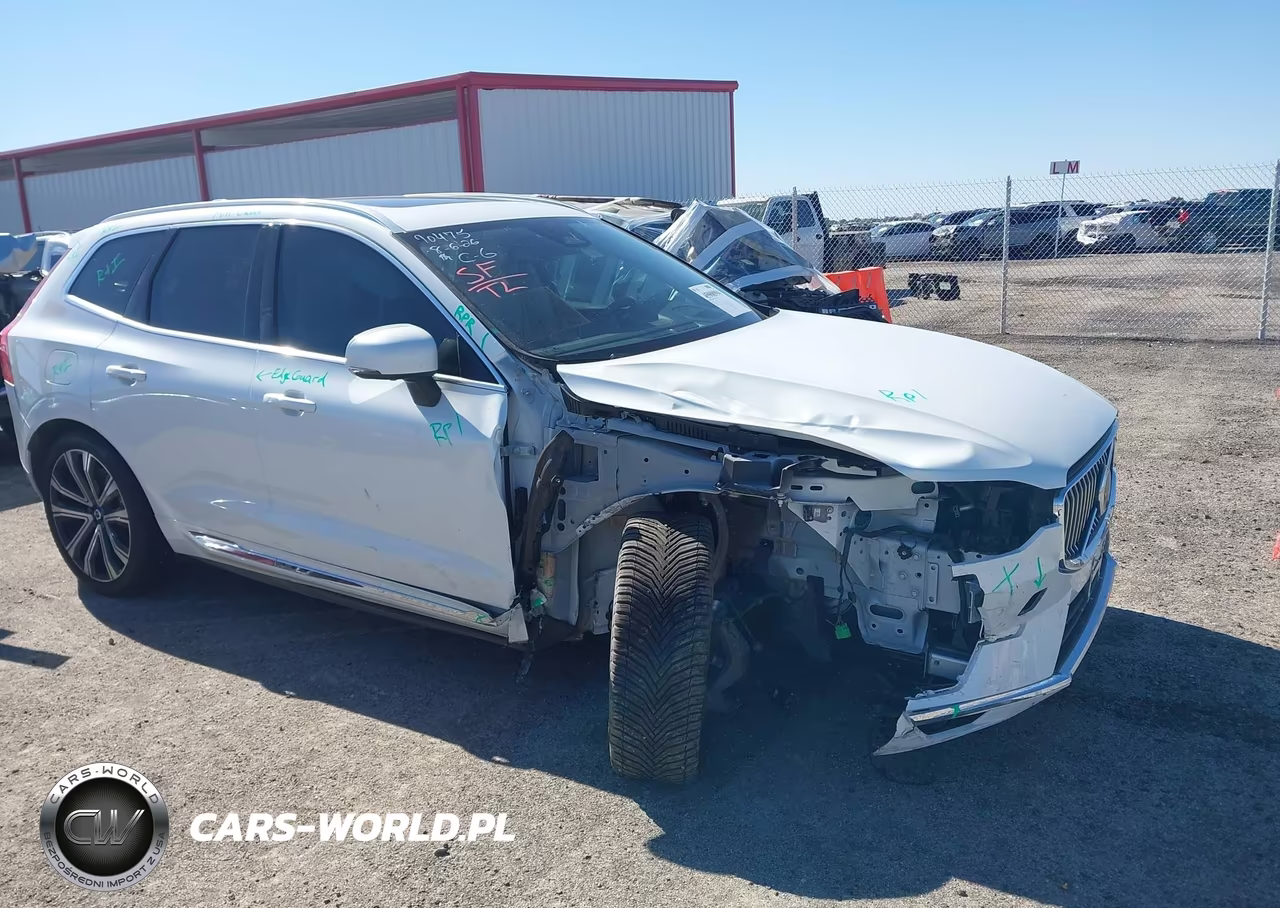 2023 Volvo Xc60 B5 Ultimate Bright Theme VIN:YV4L12RA2P1383961 - 1