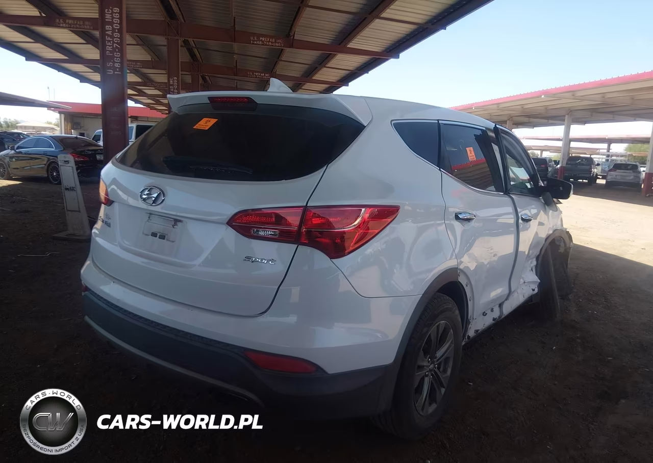 2016 Hyundai Santa Fe Sport 2.4L VIN:5XYZT3LB2GG368651 - 4
