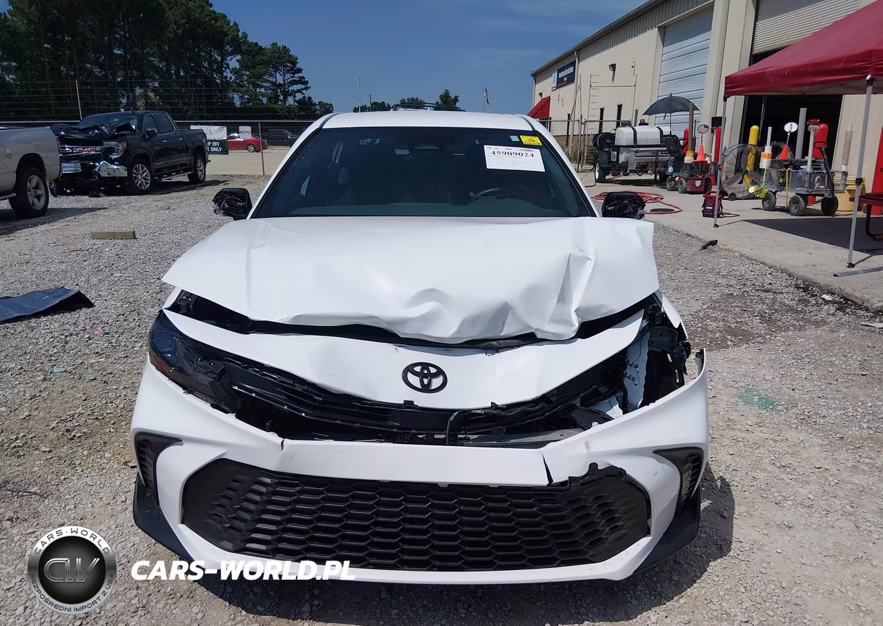 2025 Toyota Camry Se VIN:4T1DAACK1SU204962 - 12