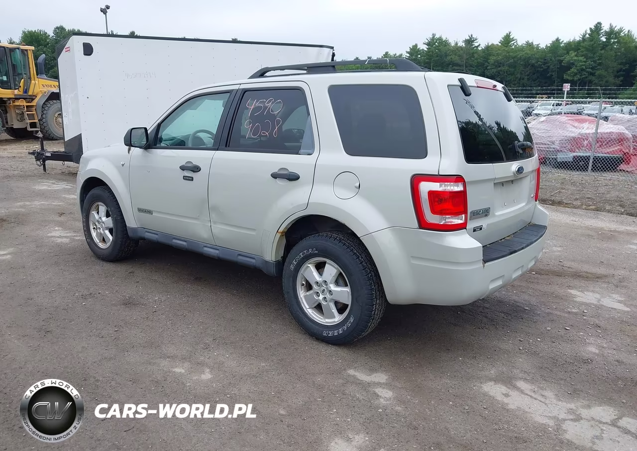 2008 Ford Escape Xlt VIN:1FMCU93128KB26902 - 3