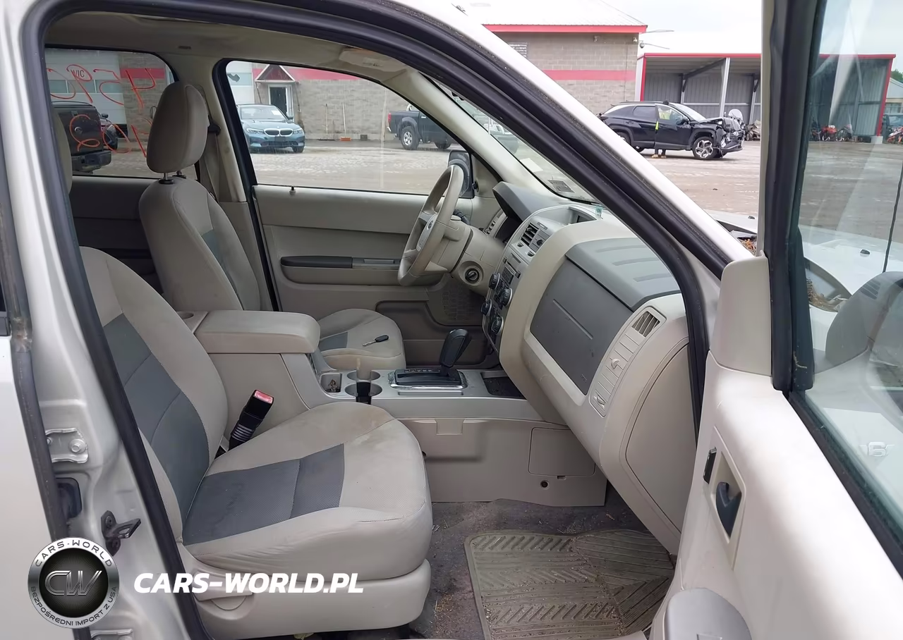 2008 Ford Escape Xlt VIN:1FMCU93128KB26902 - 5