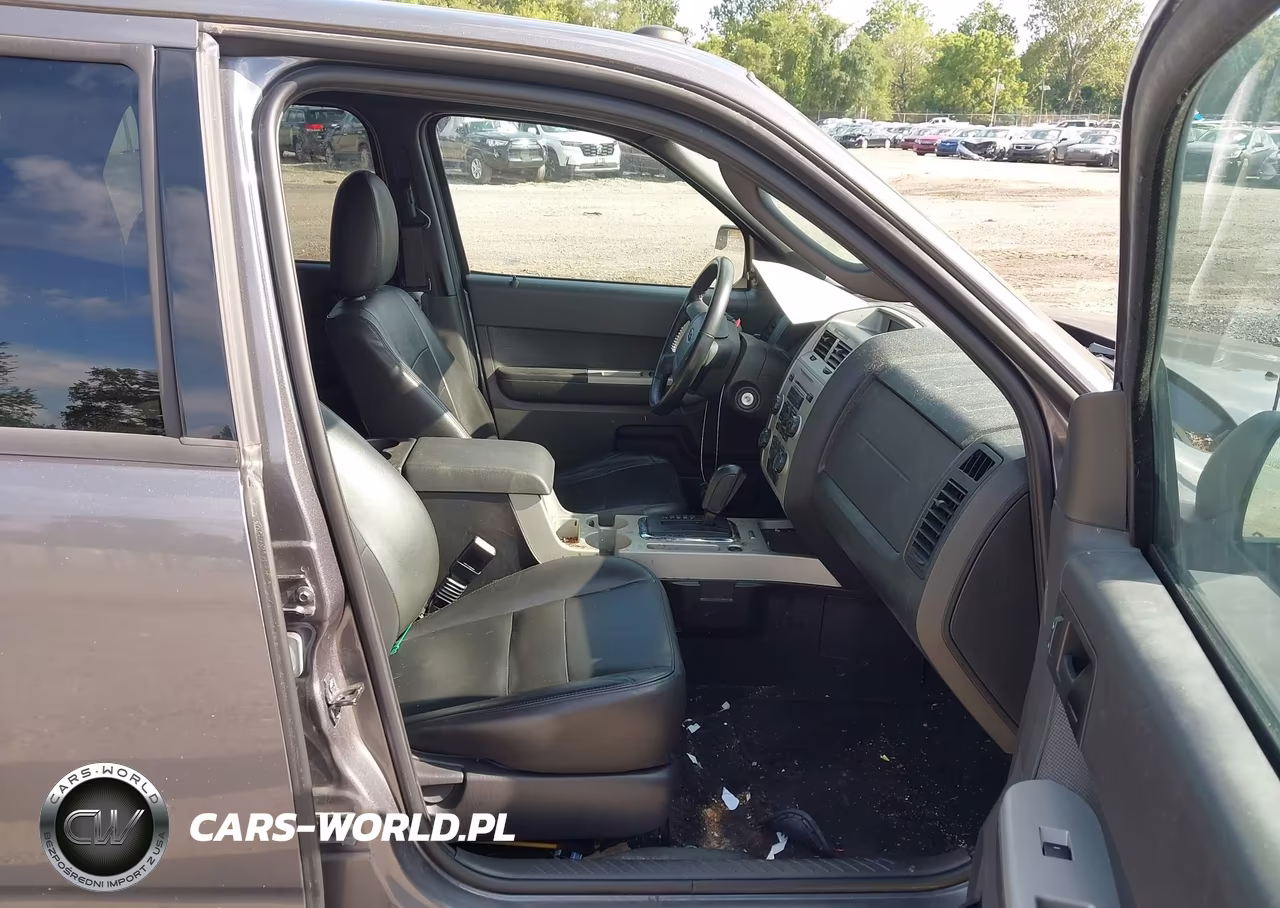 2011 Ford Escape Xlt VIN:1FMCU0D78BKA65772 - 5