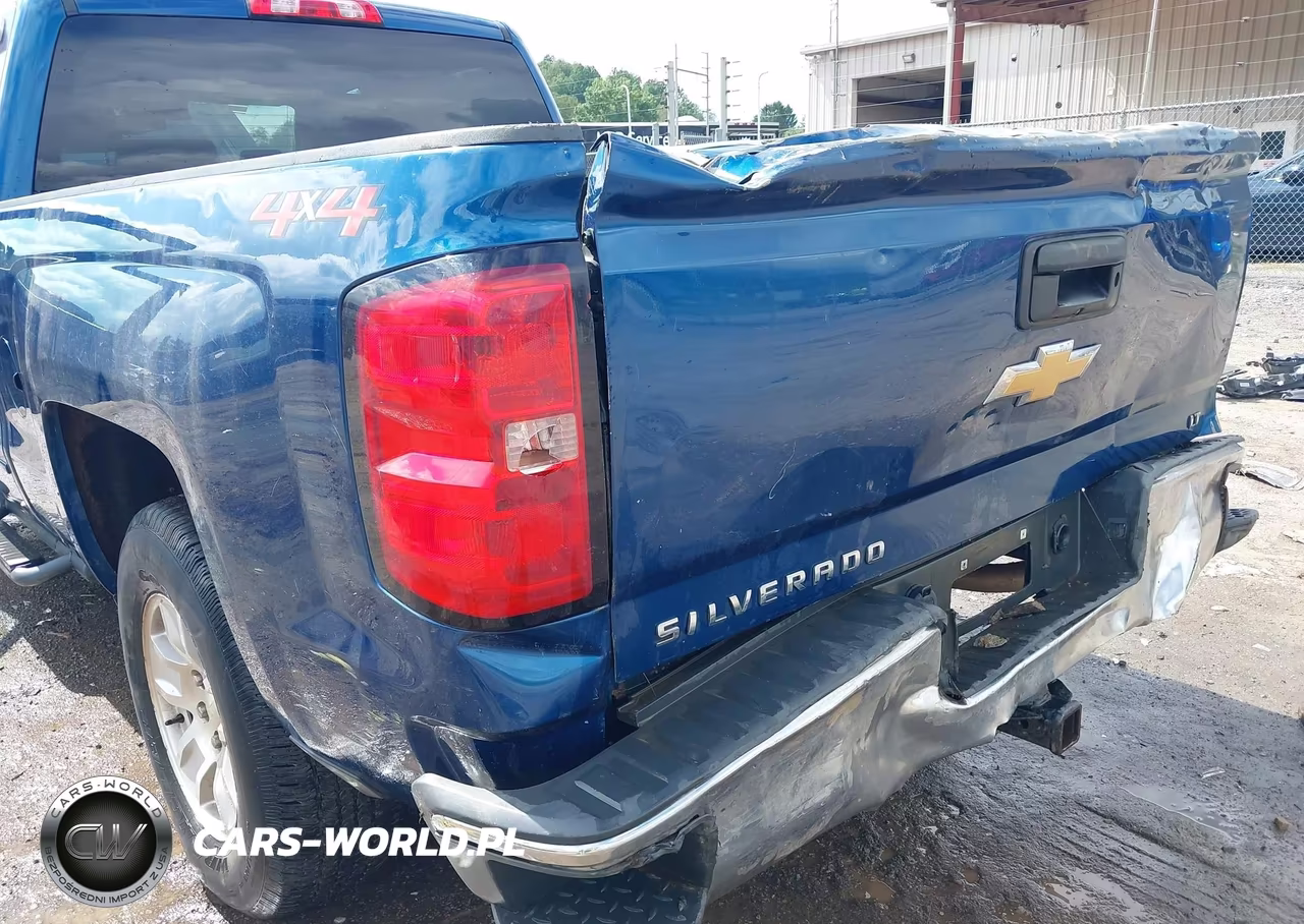 2018 Chevrolet Silverado 1500 1Lt VIN:1GCUKREC9JF230363 - 6