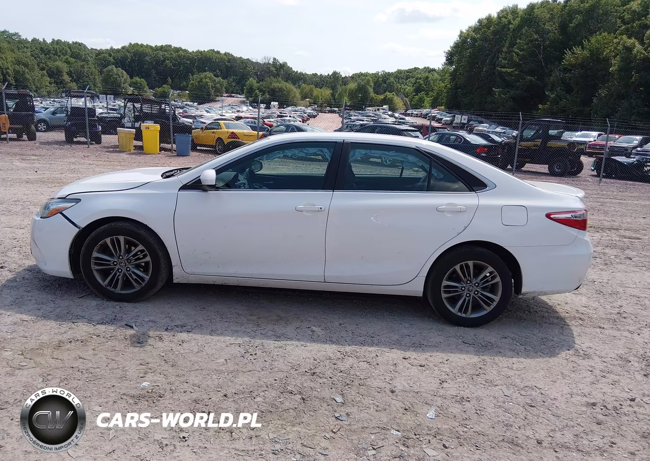 2017 Toyota Camry Se VIN:4T1BF1FK9HU806439 - 15