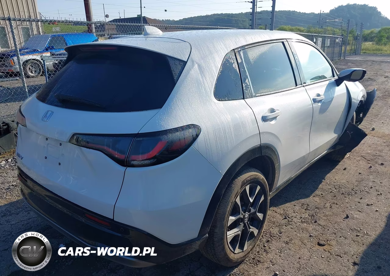 2026 Honda Hr-V Awd Ex-L VIN:3CZRZ2H71TM747788 - 4