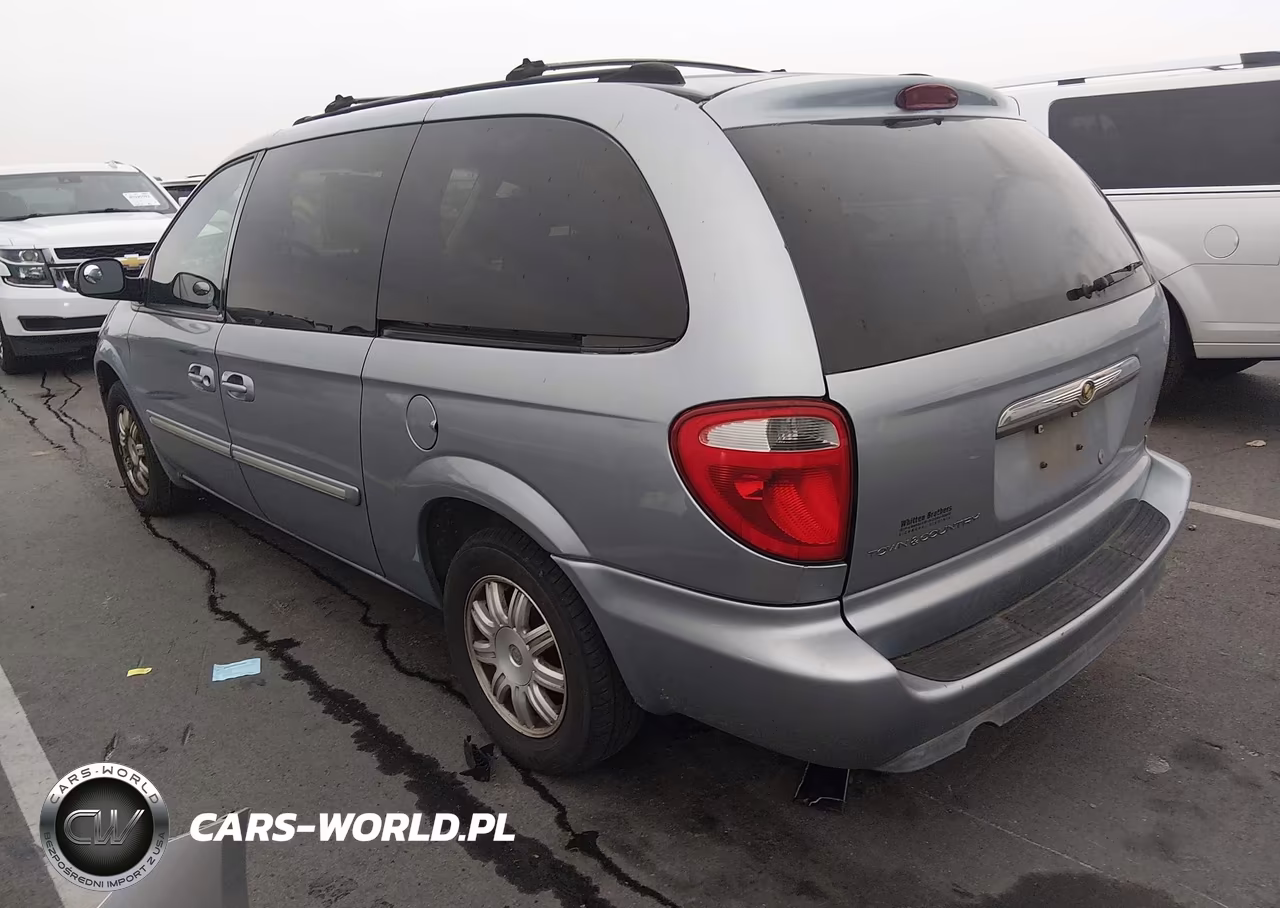 2006 Chrysler Town & Country Touring VIN:2A8GP54L86R670544 - 3