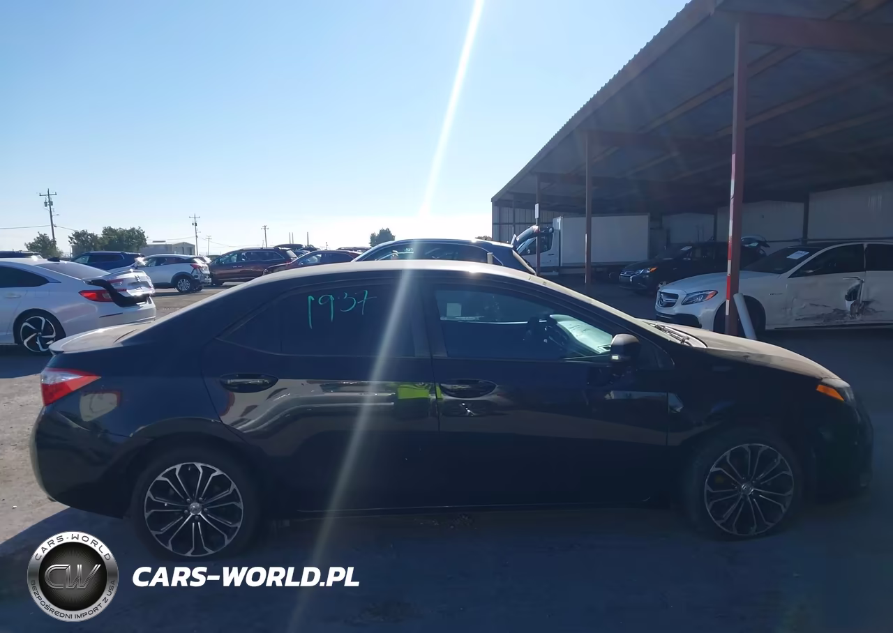 2015 Toyota Corolla S Plus VIN:2T1BURHE5FC425925 - 13