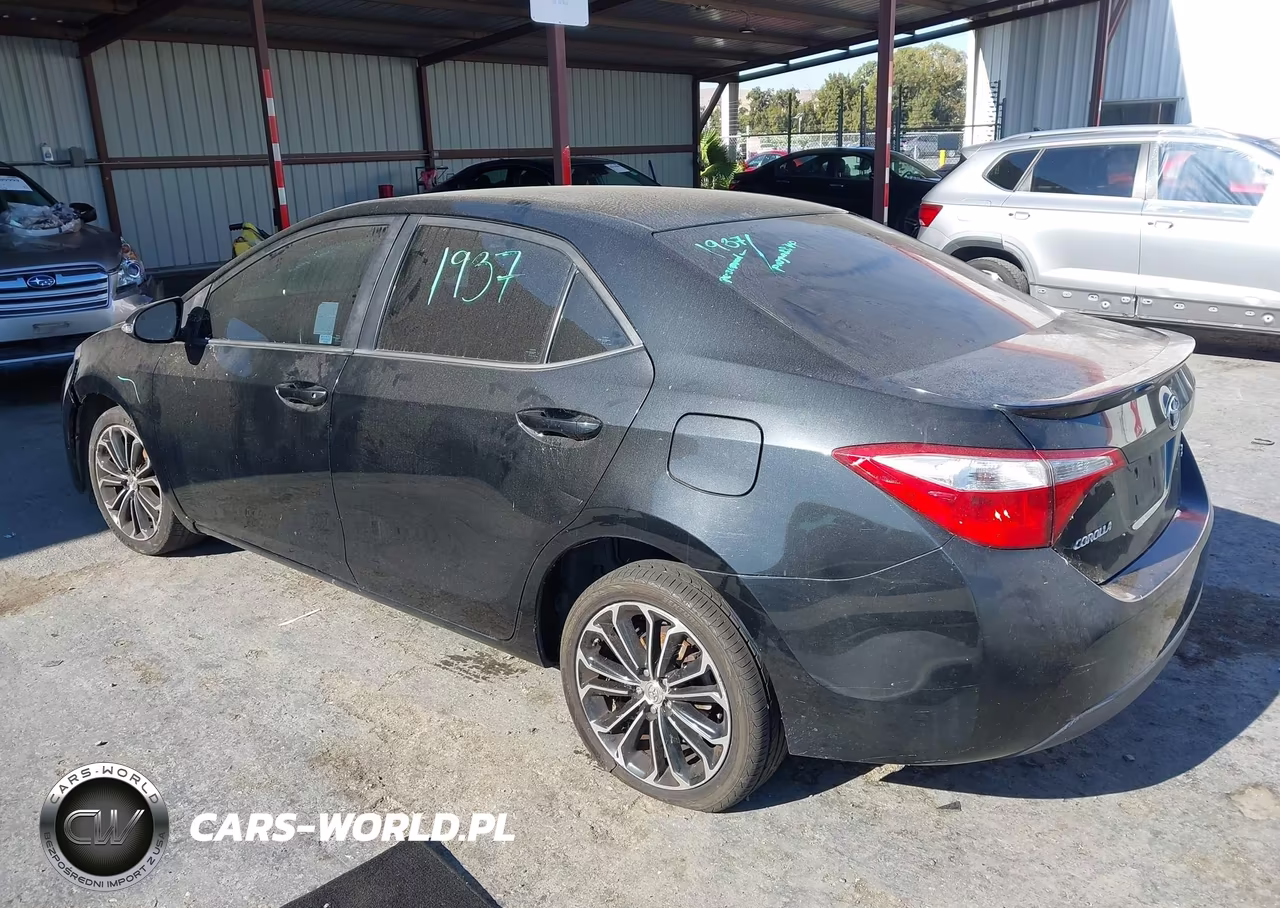 2015 Toyota Corolla S Plus VIN:2T1BURHE5FC425925 - 3