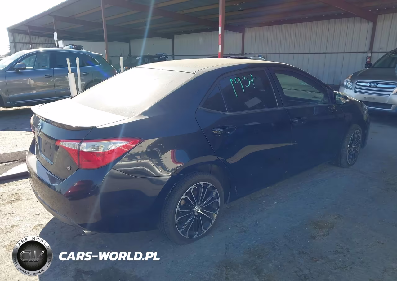 2015 Toyota Corolla S Plus VIN:2T1BURHE5FC425925 - 4