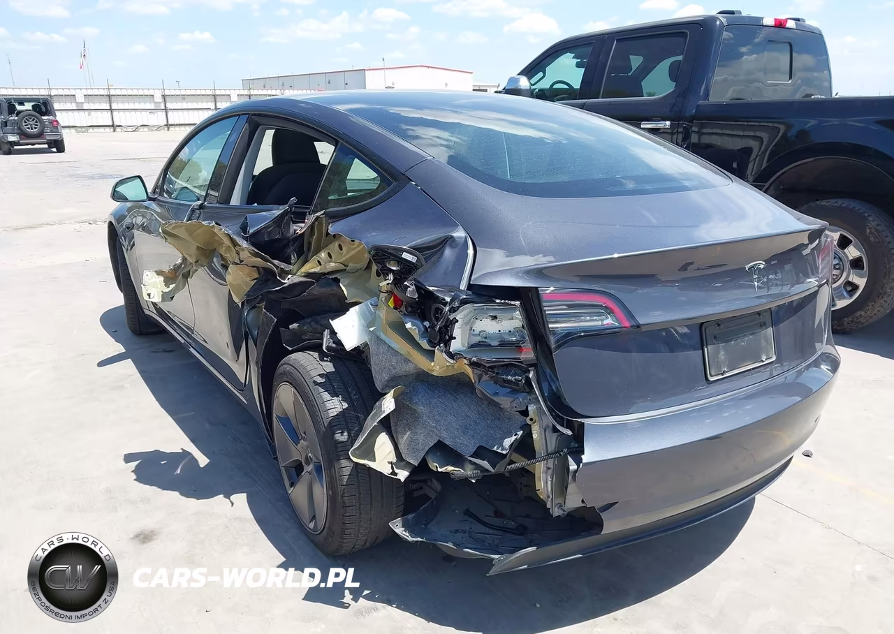 2023 Tesla Model 3 Rear-Wheel Drive VIN:5YJ3E1EA1PF700191 - 3