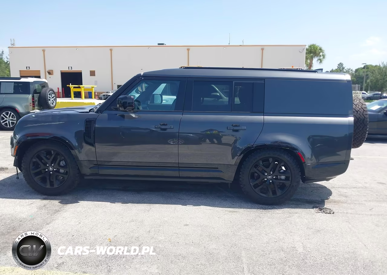 2024 Land Rover Defender 130 Outbound VIN:SALEWFEU2R2353773 - 13