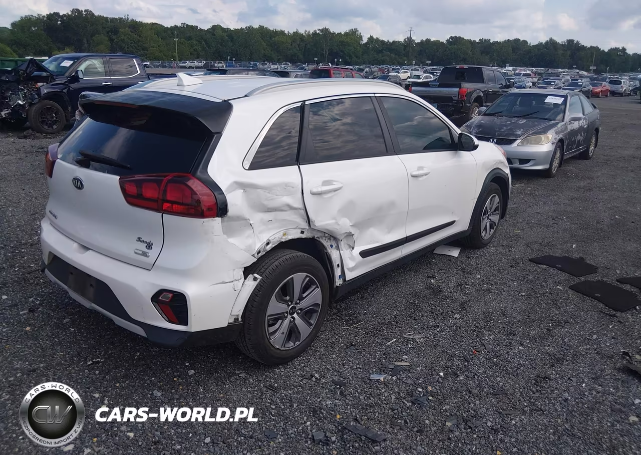2020 Kia Niro Lx VIN:KNDCB3LC8L5439159 - 4