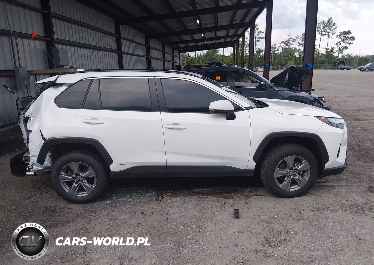 2022 Toyota Rav4 Hybrid Xle VIN:4T3RWRFV9NU059936 - 13