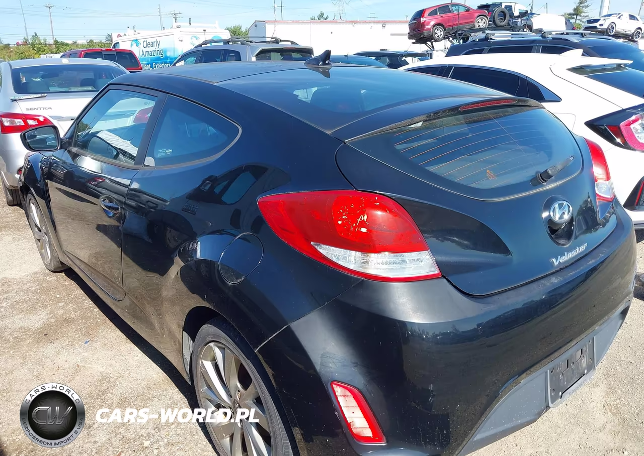 2016 Hyundai Veloster VIN:KMHTC6ADXGU287029 - 3