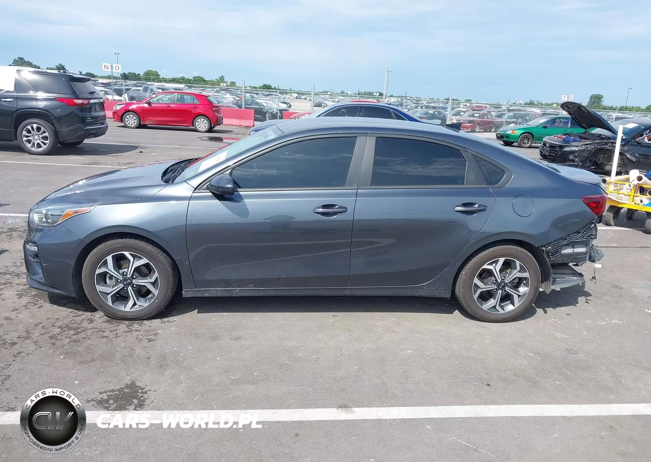 2021 Kia Forte Lxs VIN:3KPF24AD4ME331271 - 14