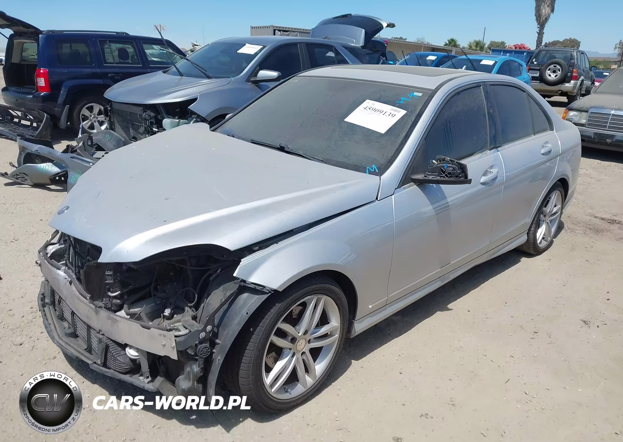 2013 Mercedes-Benz C 250 Sport VIN:WDDGF4HB6DR295395 - 2