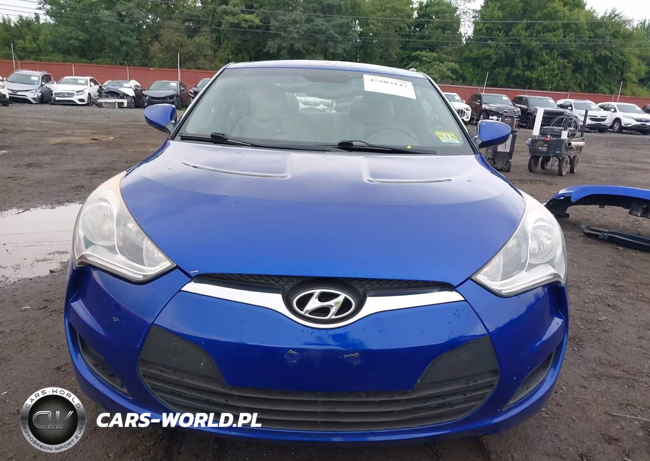 2012 Hyundai Veloster Base W-Gray VIN:KMHTC6AD1CU080815 - 13